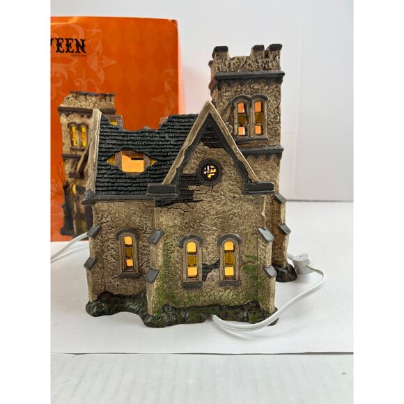 Department 56 Snow Village Halloween The Haunted Church Lighted Building - Picture 4 of 7